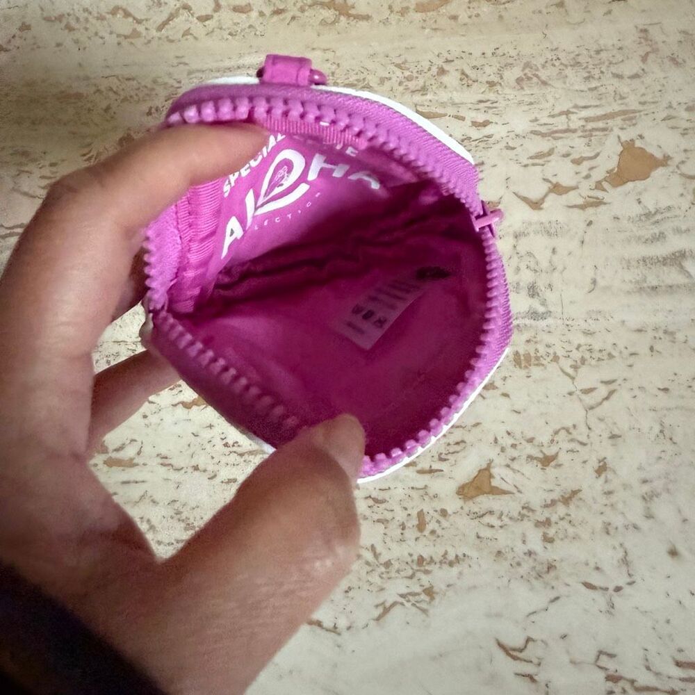 Aloha collection c Hello Kitty lil cutie Hello Kitty icons print. Hawaii exclusi - Picture 9 of 11